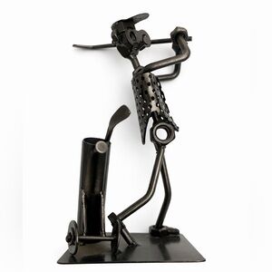 Metal Golfer Sculpture Desk Art Handmade Nuts Bolts Golf Figurine Industrial 7”